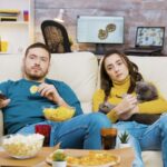 дивитися телевізор