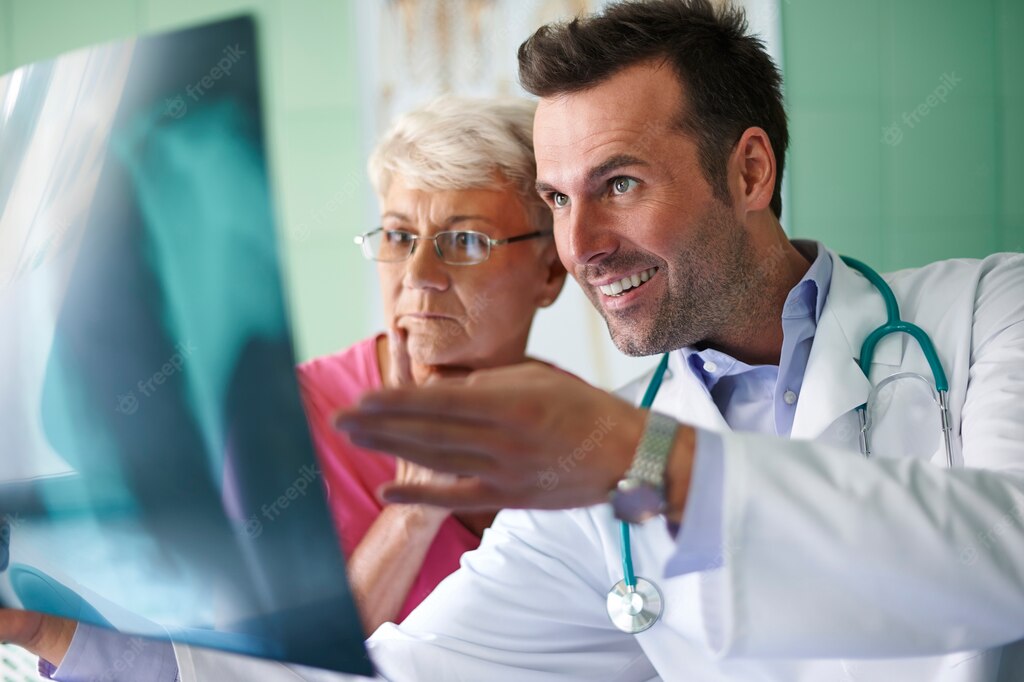 лікар і пацієнт